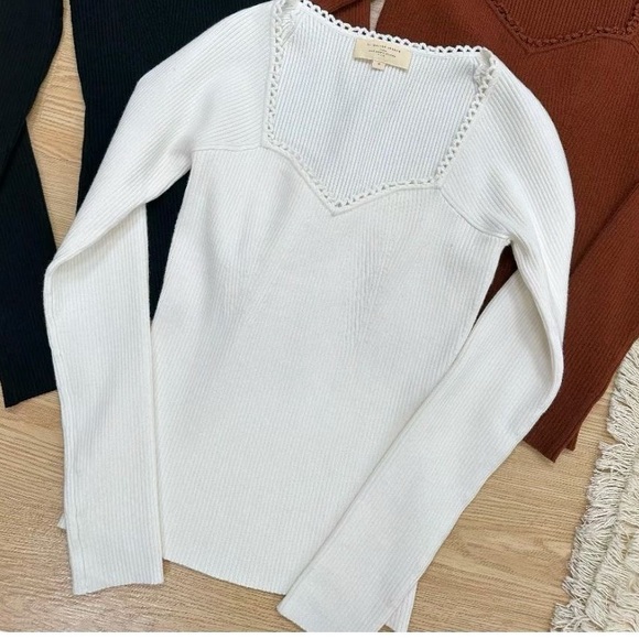 Sezane Maha Jumper Chestnut in white S - Picture 2 of 8